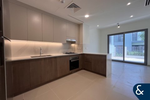 Villa till försäljning i Tilal Al Ghaf, Dubai, UAE 3 sovrum, 200 kvm Nr. 666980 - fotografi 3