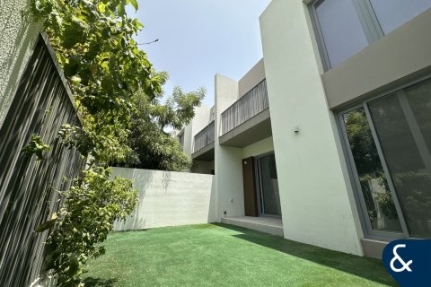 Villa till försäljning i Tilal Al Ghaf, Dubai, UAE 3 sovrum, 200 kvm Nr. 666980 - fotografi 2