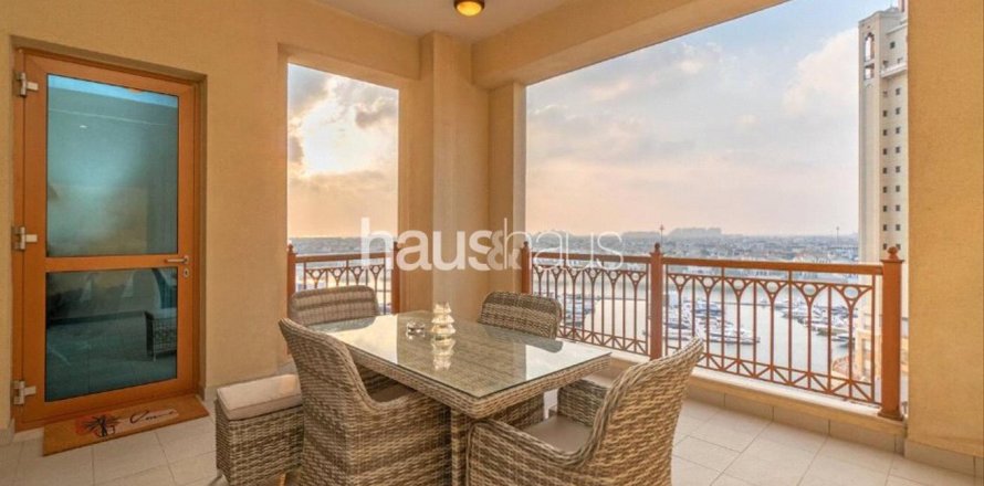Apartament në Palm Jumeirah, Dubai, Emiratet e Bashkuara Arabe 2 dhoma gjumi, 161 m2. № 626615