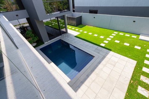Vila v Tilal City, Sharjah, SAE 4 ložnice, 464.14 m² Č.: 759824