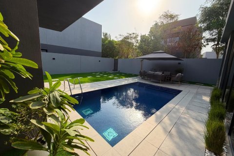 Vila u gradu Tilal City, Sharjah, UAE 4 spavaće sobe, 464.14 m2 Br. 759824 - Slika 2