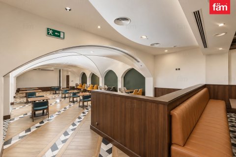 Propriété commerciale à louer à Dubai, EAU 680 m2 № 764020 - photo 5