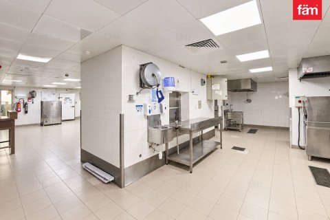 Propriété commerciale à louer à Dubai, EAU 680 m2 № 764020 - photo 17