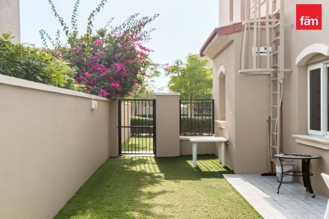 Kuća u nizu u Dubai, UAE 3 spavaćih soba, 283.7 m2 Br. 645855 - fotografija 8