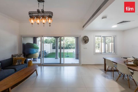 Kuća u nizu u Dubai, UAE 3 spavaćih soba, 283.7 m2 Br. 645855 - fotografija 3