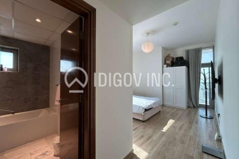 Apartmán v Business Bay, Dubai, SAE 2 spálne, 140 m2 č. 646251 - Fotografia 17