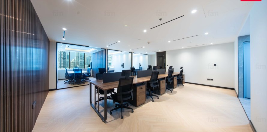 Iroda itt: Dubai, EAE, 104.5 m², azonosító: 695176