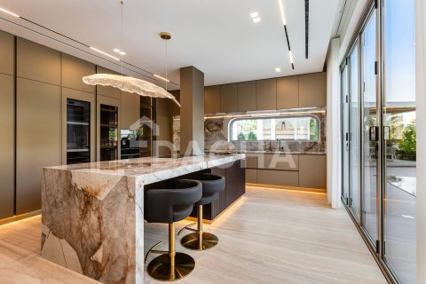 Villa para venda em Jumeirah Islands, Dubai, EAU 5 quartos, 585 m2 № 766077 - foto 5