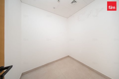 Apartament de închiriat în Business Bay, Dubai, EAU 3 dormitoare, 145 mp.  №703554 - poză 13