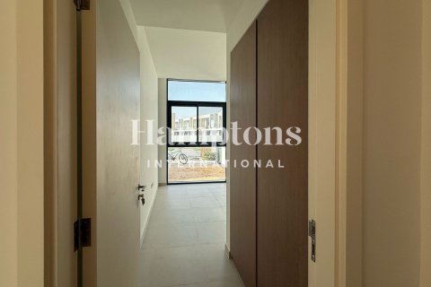 Βίλα σε Dubai South (Dubai World Central), ΗΑΕ 4 υπνοδωμάτια, 260.17949665 τ.μ. Αρ. 719806 - φωτογραφία 15