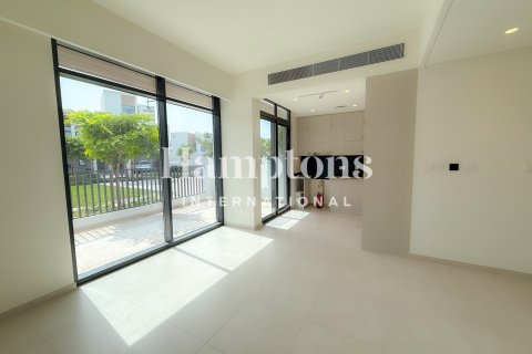Városi lakóépület itt: Arabian Ranches 3, Dubai, EAE, 3 hálószoba, 129.04226700 m², azonosító: 719800 - fénykép 17