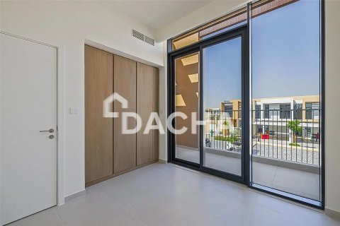 Radový dom v Dubai South (Dubai World Central), Dubai, SAE 4 spálne, 226 m2 č. 707142 - Fotografia 13