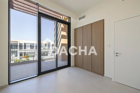 Radový dom v Dubai South (Dubai World Central), Dubai, SAE 4 spálne, 226 m2 č. 707142 - Fotografia 11