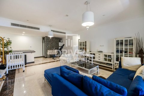 דופלקס למכירה ב Jumeirah Beach Residence, Dubai, איחוד האמירויות 4 חדרי שינה, 389 מ"ר, מספר 653146 - תמונה 5