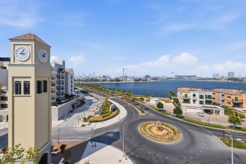 Διαμέρισμα σε Jumeirah, Dubai, ΗΑΕ 3 υπνοδωμάτια, 215.01 τ.μ. Αρ. 750613