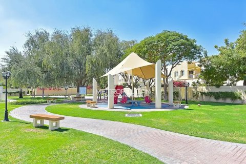 Townhouse in The Springs, Dubai, UAE 4 bedrooms, 392 sq.m. № 592286 - photo 8