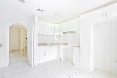 Townhouse in The Springs, Dubai, UAE 4 bedrooms, 392 sq.m. № 592286 - photo 2