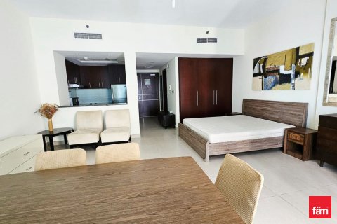Apartment in Culture Village, Dubai, UAE 62.1 sq.m. № 415089 - photo 14