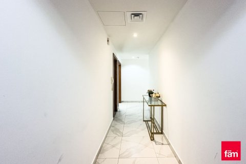 Business Bay, Dubai, UAE의 임대용 아파트 침실 2개, 129.5제곱미터 번호 621936 - 사진 17