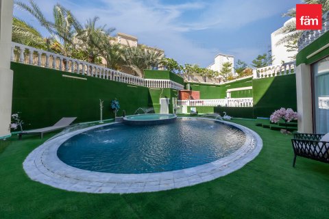 Villa til leje i Dubai, UAE 8 soveværelser, 1723.6 kvm № 691259 - foto 20