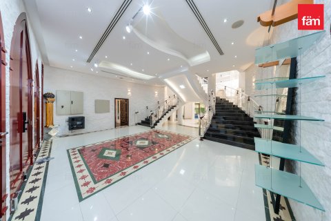 Villa til leje i Dubai, UAE 8 soveværelser, 1723.6 kvm № 691259 - foto 9