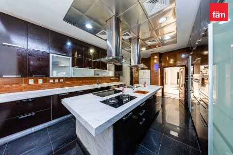 Villa til leje i Dubai, UAE 8 soveværelser, 1723.6 kvm № 691259 - foto 17