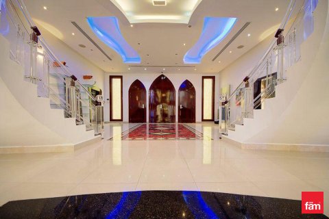 Villa til leie i Dubai, Emiratene 8 soverom, 1723.6 kvm Nr. 691259 - Foto 23