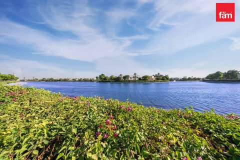 Villa til leje i Dubai, UAE 8 soveværelser, 1723.6 kvm № 691259 - foto 13