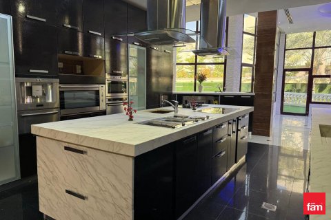 Villa uthyres i Dubai, UAE 8 sovrum, 1723.6 kvm Nr. 691259 - fotografi 30