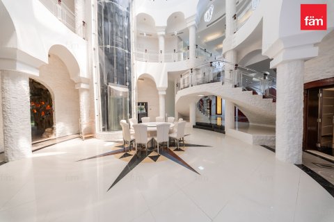 Villa til leje i Dubai, UAE 8 soveværelser, 1723.6 kvm № 691259 - foto 30