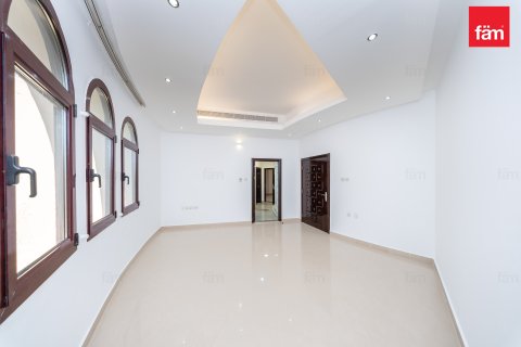 Villa til leje i Dubai, UAE 8 soveværelser, 1723.6 kvm № 691259 - foto 10