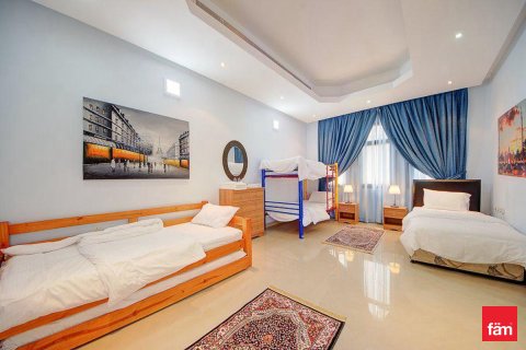 Villa til leie i Dubai, Emiratene 8 soverom, 1723.6 kvm Nr. 691259 - Foto 22