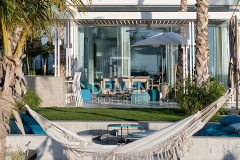 Villa à vendre à  Jumeirah, Dubai, EAU 5 chambres, 1603 m2 № 682597 - photo 12