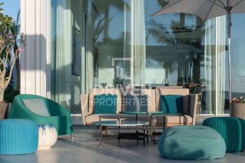 Villa à vendre à  Jumeirah, Dubai, EAU 5 chambres, 1603 m2 № 682597 - photo 16