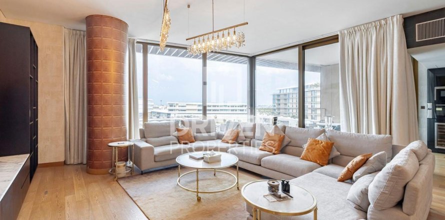 آپارتمان در Jumeirah، Dubai ، امارات متحده عربی 3 خوابه ، 251 متر مربع.  شماره 682594