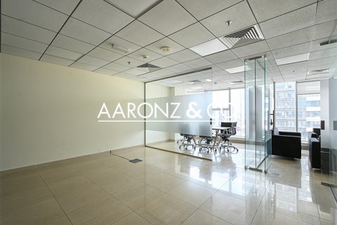 Toimisto Business Bay, Dubai, Arabiemiraatit 87 m2 № 682591 - kuva 3