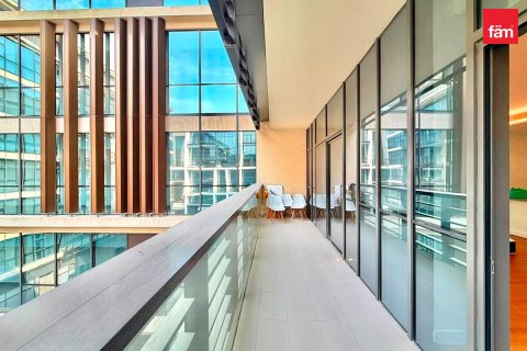 Apartament de închiriat în City Walk, Dubai, EAU 2 dormitoare, 161.6 mp. №753459 - poză 17