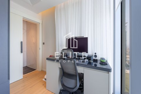 Apartment in Mohammed Bin Rashid City, Dubai, UAE 2 bedrooms, 122 sq.m. № 754709 - photo 14