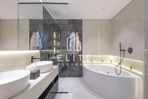 Apartment in Mohammed Bin Rashid City, Dubai, UAE 2 bedrooms, 122 sq.m. № 754709 - photo 17
