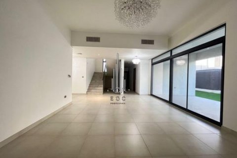 Vilë në Yas Island, Abu Dhabi, Emiratet e Bashkuara Arabe 5 dhoma gjumi, 765.5 m2. № 572815 - Foto 7