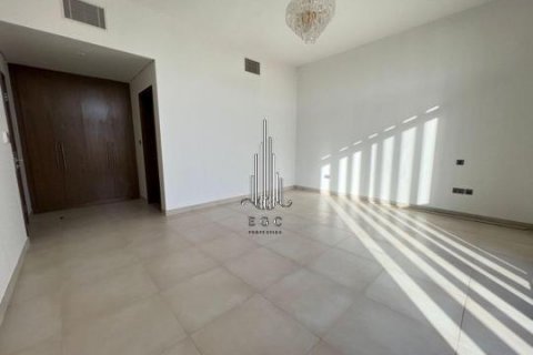 Vilë në Yas Island, Abu Dhabi, Emiratet e Bashkuara Arabe 5 dhoma gjumi, 765.5 m2. № 572815 - Foto 14