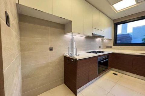 Vilë në Yas Island, Abu Dhabi, Emiratet e Bashkuara Arabe 5 dhoma gjumi, 765.5 m2. № 572815 - Foto 22