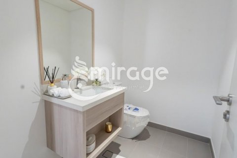 Vila na Yas Island, Abu Dhabi, SAE 4 ložnice, 370.7 m² Č.: 574388 - fotografie 11