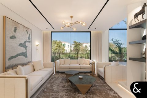 Villa zum Verkauf in Jumeirah Islands, Dubai, VAE 4 Schlafzimmer, 502 m2 Nr. 685086 - Foto 7