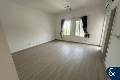 ویلا برای فروش در  The Lakes، Dubai، امارات متحده عربی  2 خوابه ، 212 متر مربع ، شماره 685088 - تصویر 6