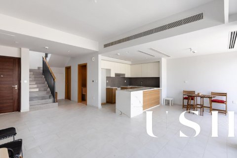 Dubai Land、Dubai、UAE にあるタウンハウス販売中 3ベッドルーム、161 m2、No620449 - 写真 2