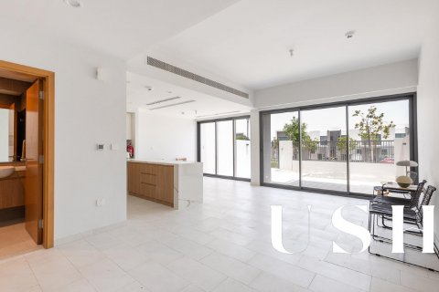 Dubai Land、Dubai、UAE にあるタウンハウス販売中 3ベッドルーム、161 m2、No620449 - 写真 3