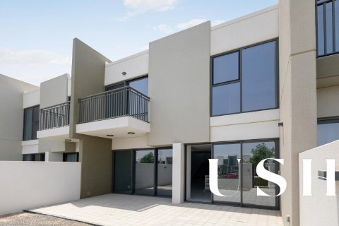 Dubai Land、Dubai、UAE にあるタウンハウス販売中 3ベッドルーム、161 m2、No620449 - 写真 1