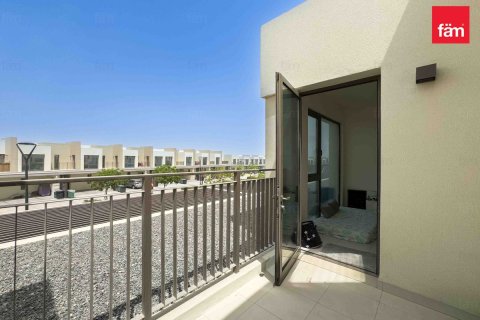 Villa in affitto a Dubai, EAU 3 camere da letto, 144.9 mq. № 760745 - foto 22