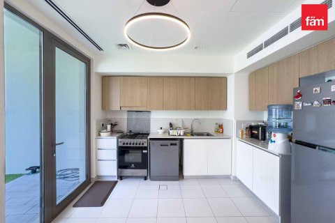Villa in affitto a Dubai, EAU 3 camere da letto, 144.9 mq. № 760745 - foto 6